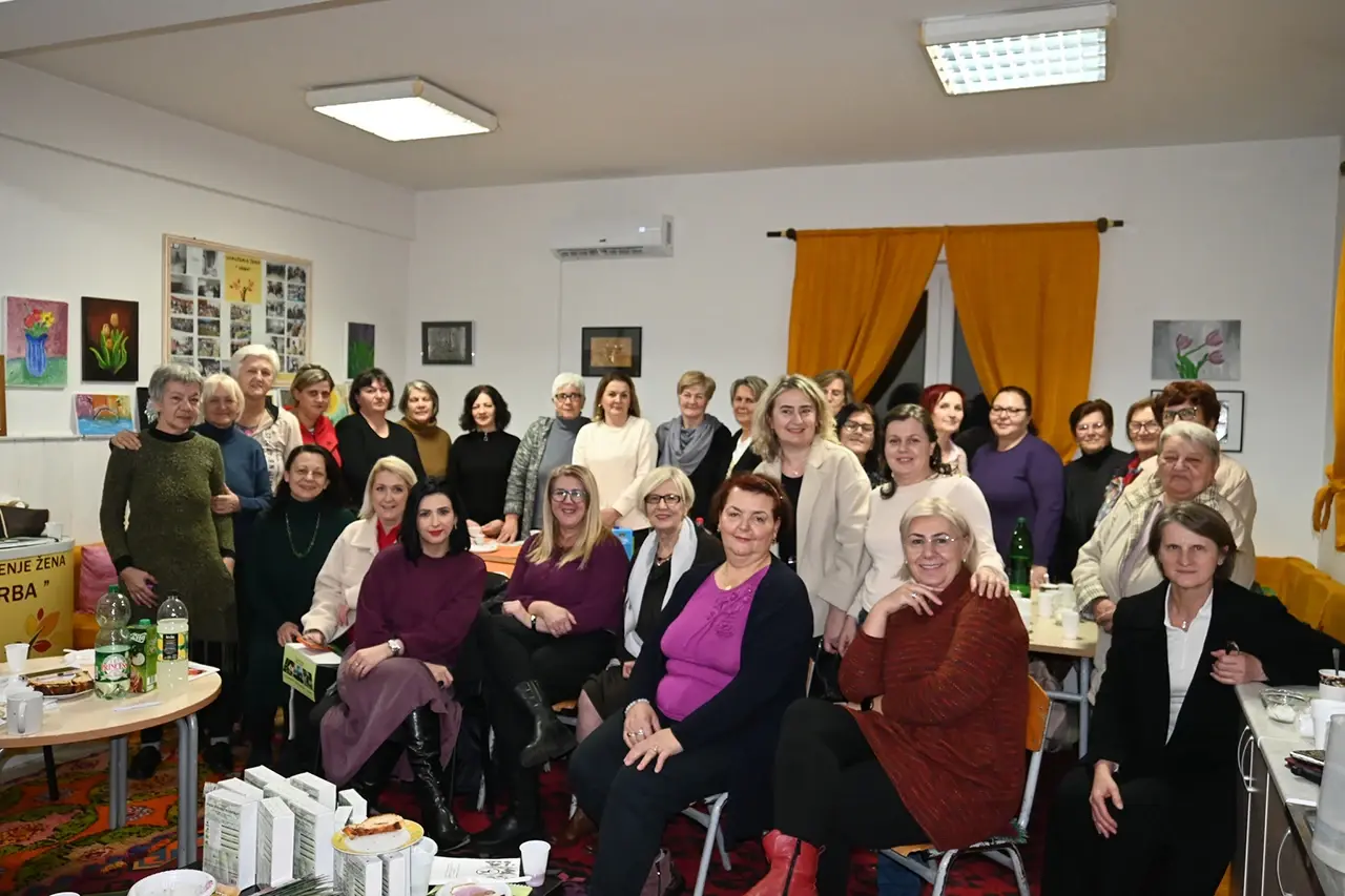 Projekt “Nevidljive žene: Čuvarice tradicije u lokalnoj zajednici” nastoji istaknuti žene koje svojim radom čuvaju tradiciju Mostara.