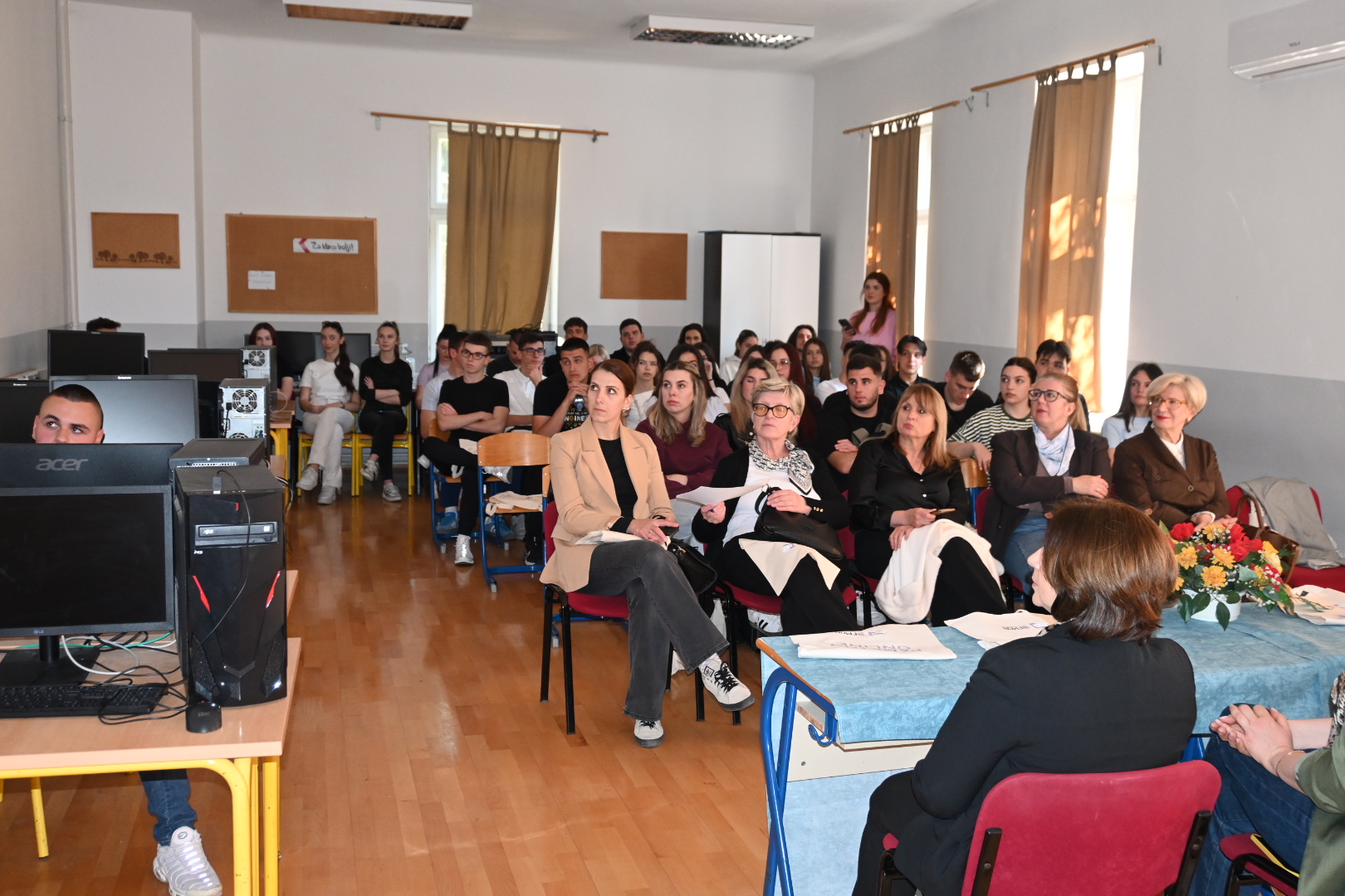 Završnica projekta „Pametno online“: Povelja digitalne odgovornosti kao zalog za sigurniji internet